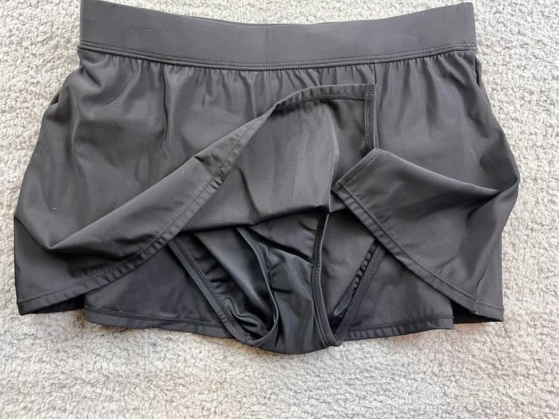 Aqua Green Women's Size Medium Split Swim Skirt Black