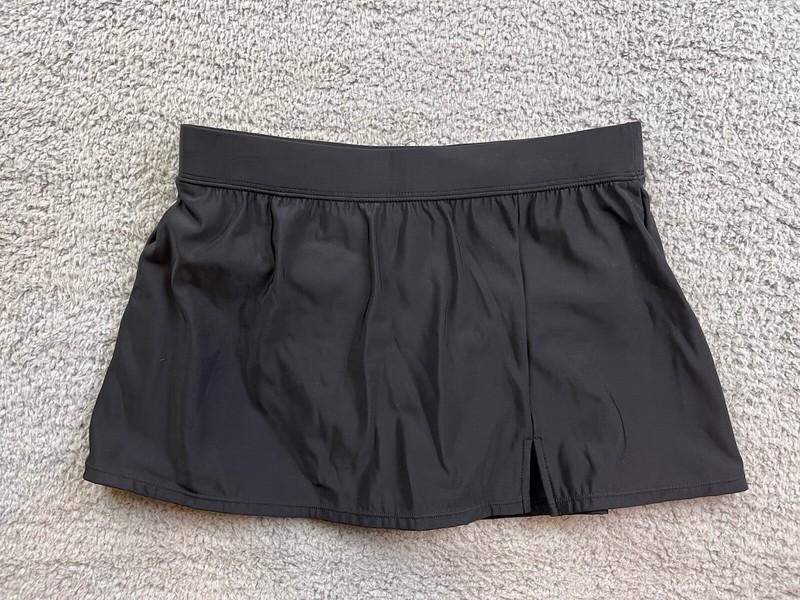 Aqua Green Women's Size Medium Split Swim Skirt Black