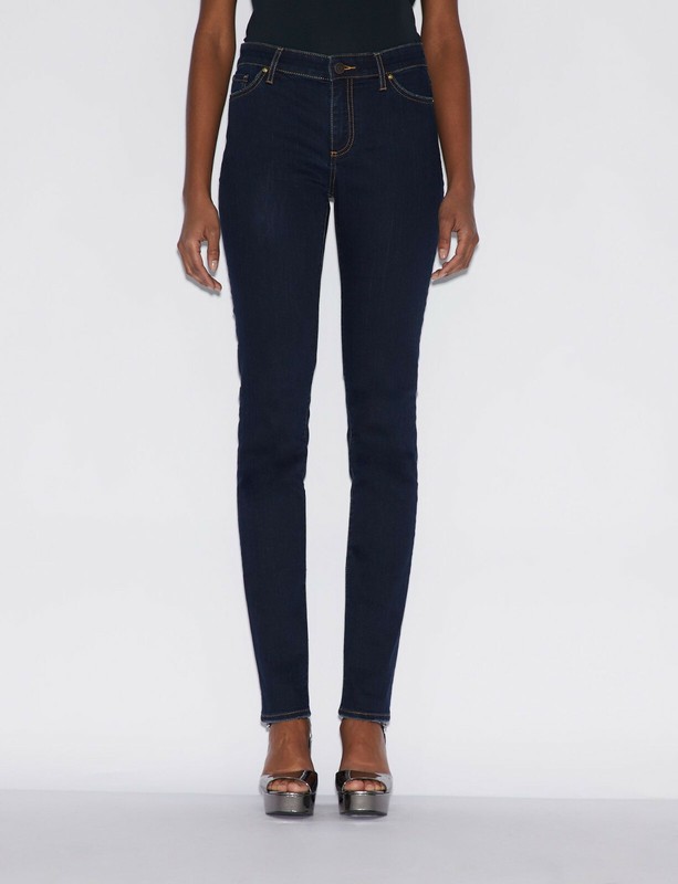 Armani Exchange Women's Cotton Made in Africa J45 5-pocket Cigarette Jeans 27r