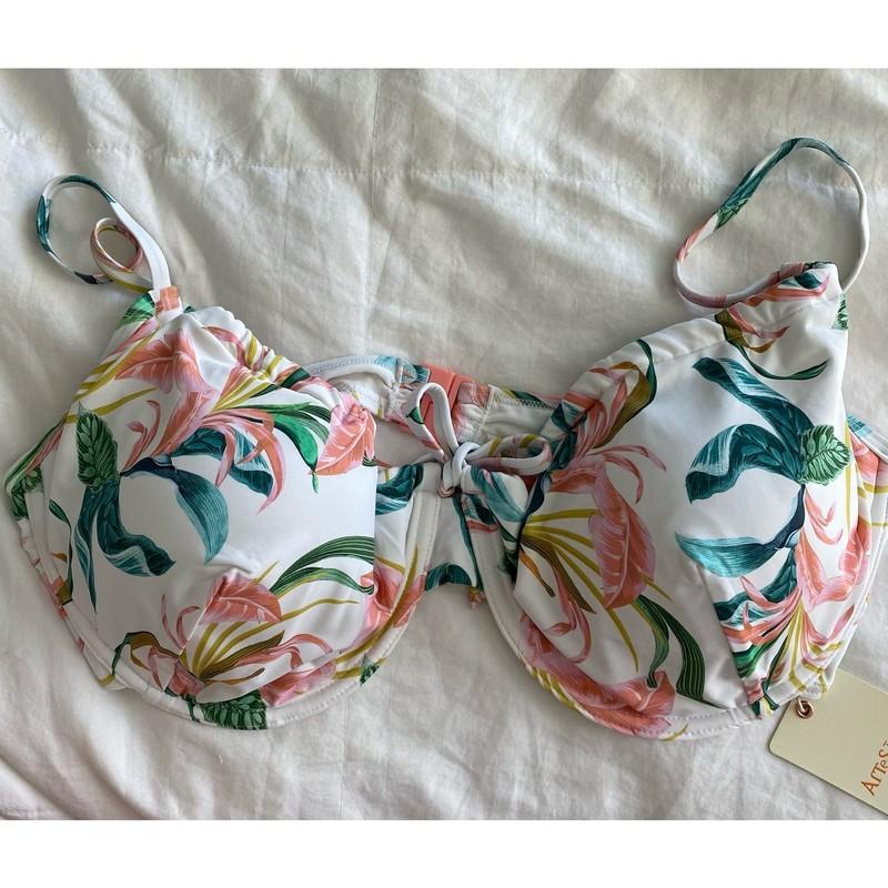 ArTeSanDs Floral Bikini Swim Top