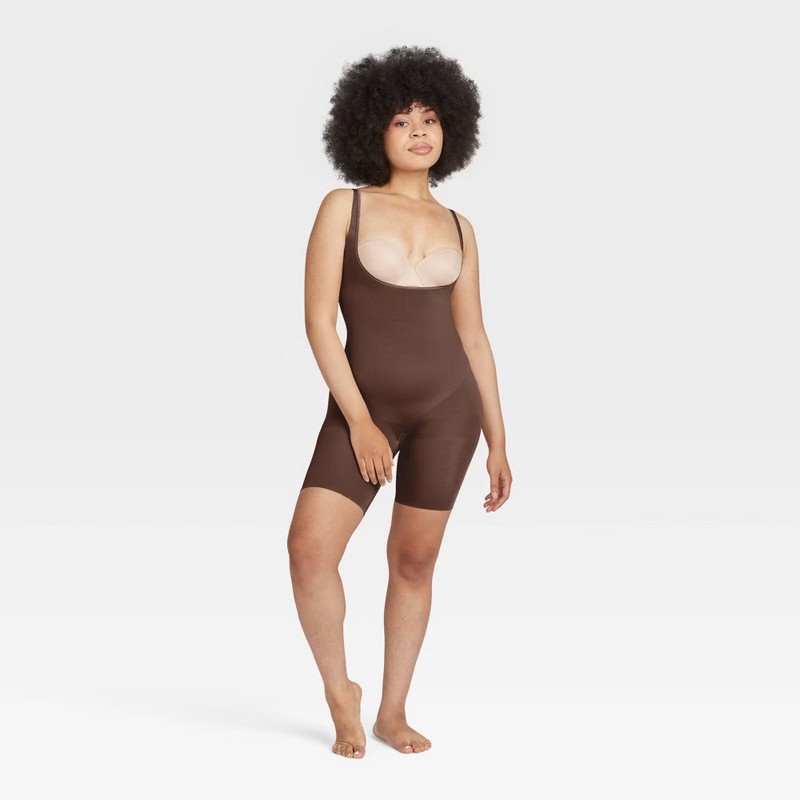 ASSETS SPANX Bodysuit Shapewear Tummy Control Women's Body Slimmer