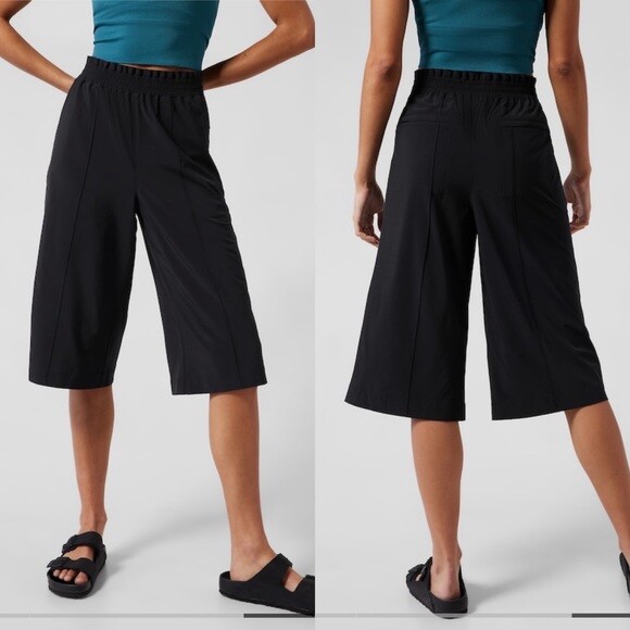 Athleta Savannah Bermuda Short Black Medium