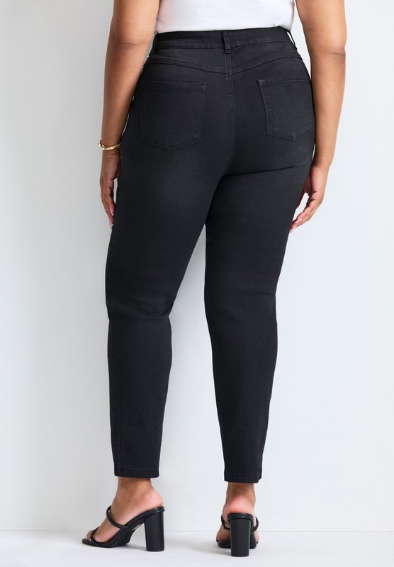 Avenue Women's Plus Size Petite Butter Denim Straight Leg Jean