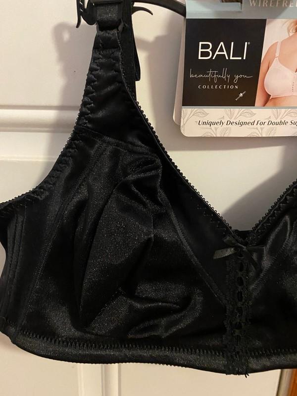 Bali Womens Beautifully You Tailored Wireless Bra DFW820 42C Black Support