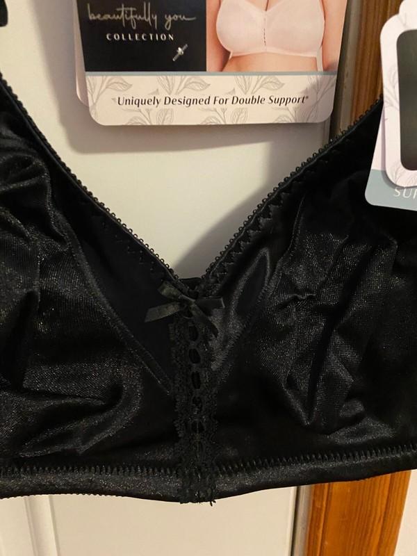 Bali Womens Beautifully You Tailored Wireless Bra DFW820 42C Black Support