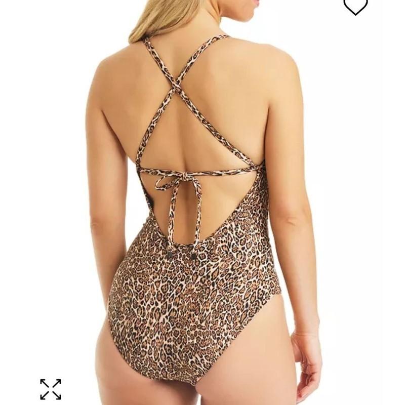 BAR III Women's Bonita Cheetah X-Back One-Piece Swimsuit Size Medium