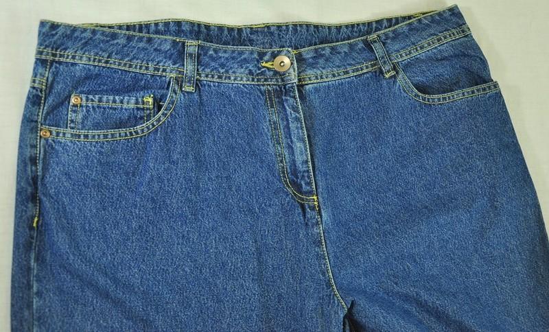 Basics Classic Blue Jeans Women Size 20R Cotton Jeans: 42 " Waist 5 Pockets