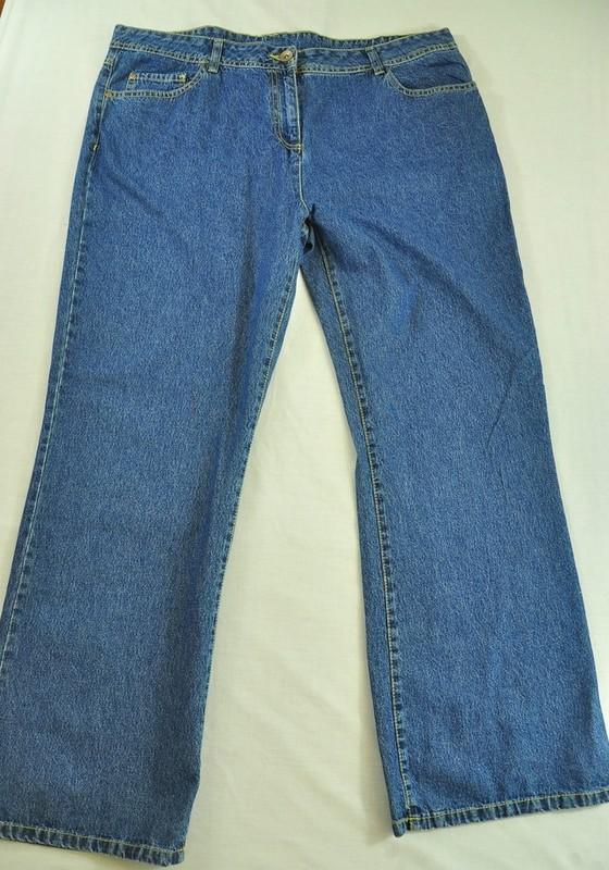 Basics Classic Blue Jeans Women Size 20R Cotton Jeans: 42 " Waist 5 Pockets