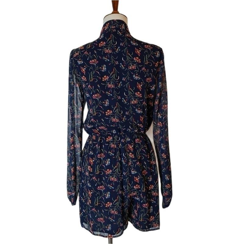 BCBGeneration Navy Blue Floral Long Sleeve Romper Bow Tie Neck XS Preowned