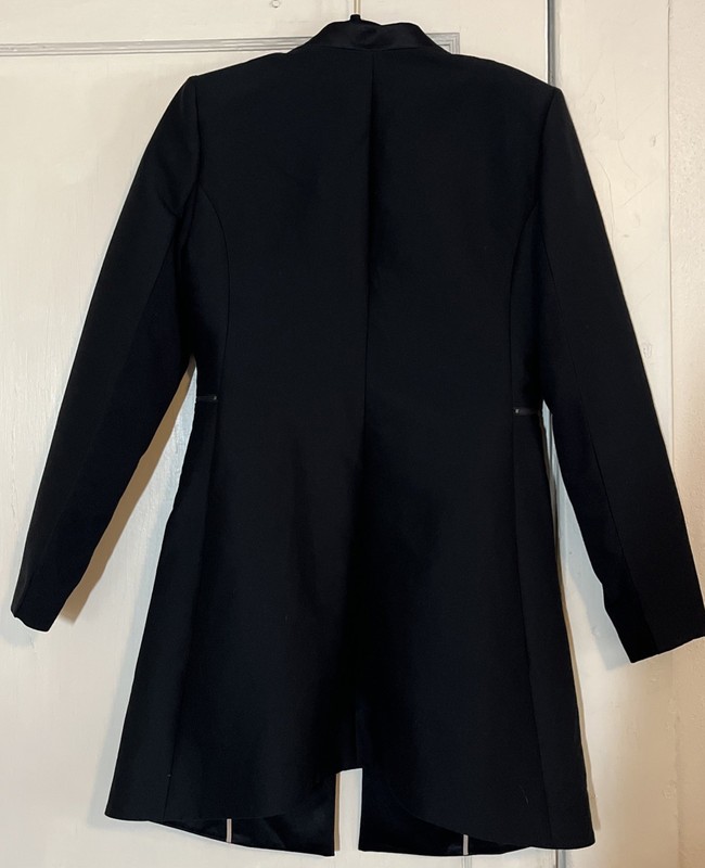 BCBGMaxazria Arelia Long Jacket Women’s M Black Zip Waist A-line Essential City