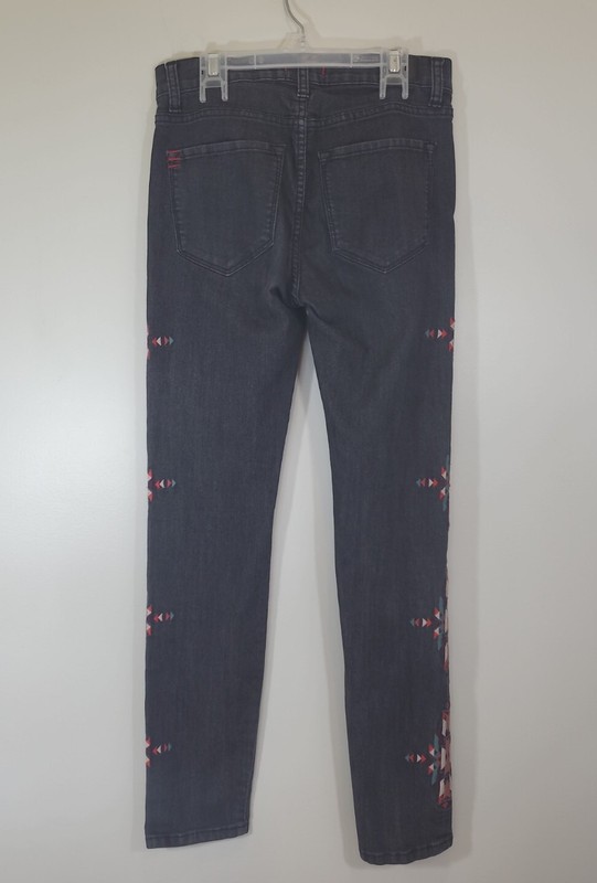 BDG Women's Denim Jeans Size 27X30 Black High Rise Cigarette Ankle Aztec