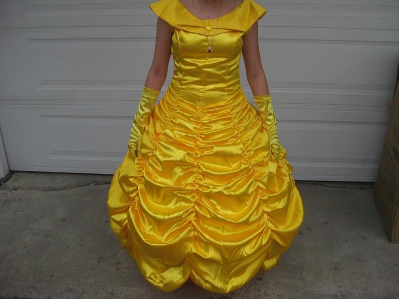 Belle Dress Yellow Sz Adult Small w/ Gloves Hair Tie Necklace Earrings