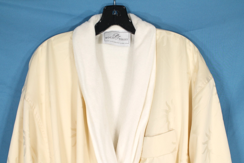 BOCA TERRY Gaylord Resort IVORY SATIN W/TERRY LINER Tie Belt LOUNGE BATH ROBE OS