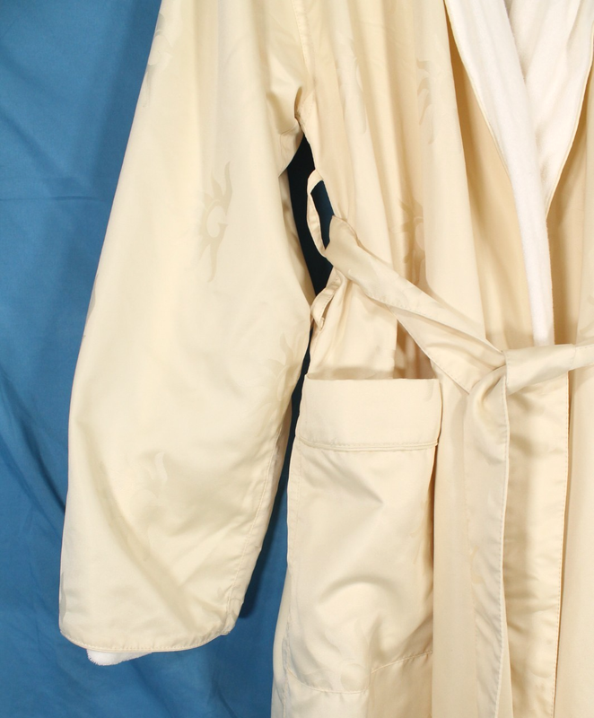BOCA TERRY Gaylord Resort IVORY SATIN W/TERRY LINER Tie Belt LOUNGE BATH ROBE OS