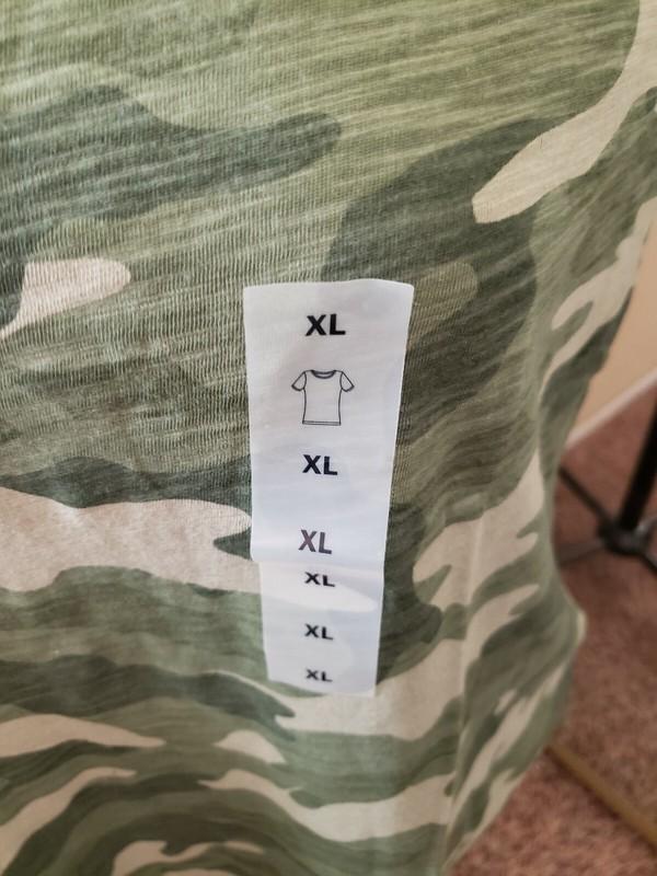 BRAND NEW: OLD NAVY Size XL Camo 100% Cotton Short Sleeve T-shirt