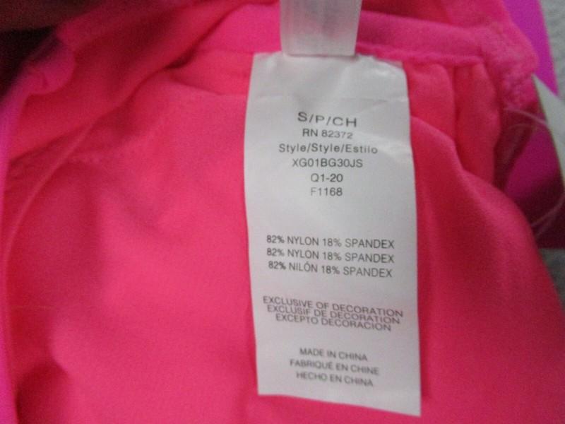 Breaking Waves Swimwear Bandeau Womens Small Pink Padded Removable Straps NWT