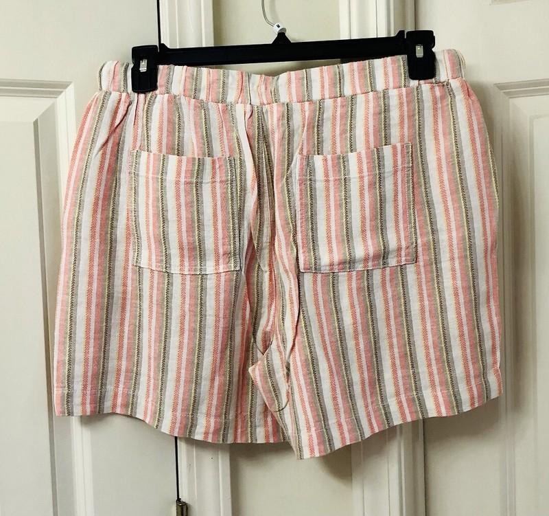 Briggs Women’s Shorts Size XL Blue Orange White Stripe Linen Blend