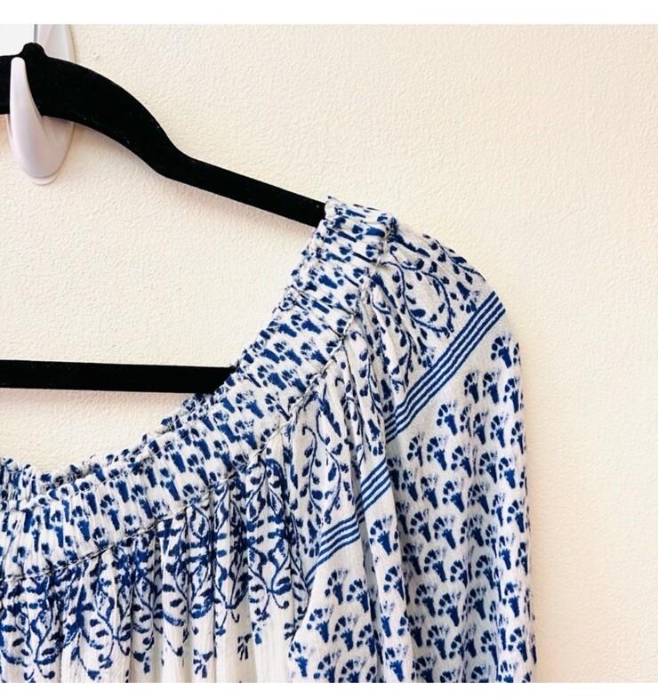 By Anthropologie Clemente Blue Floral Off Shoulder Short Romper Size XS