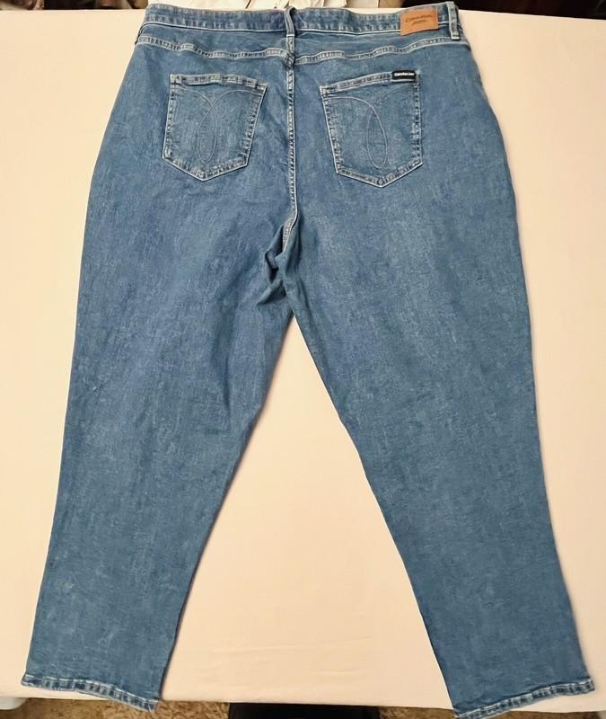 Calvin Klein Jeans Women’s Mid Rise Slim Boyfriend Stretch Size 20W NWT