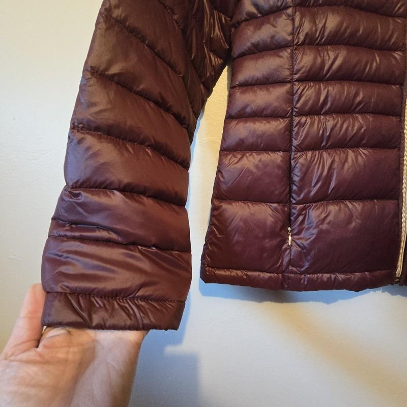 Calvin Klein Premium Packable Down Puffer Jacket Women's MED Wine Outdoor $160