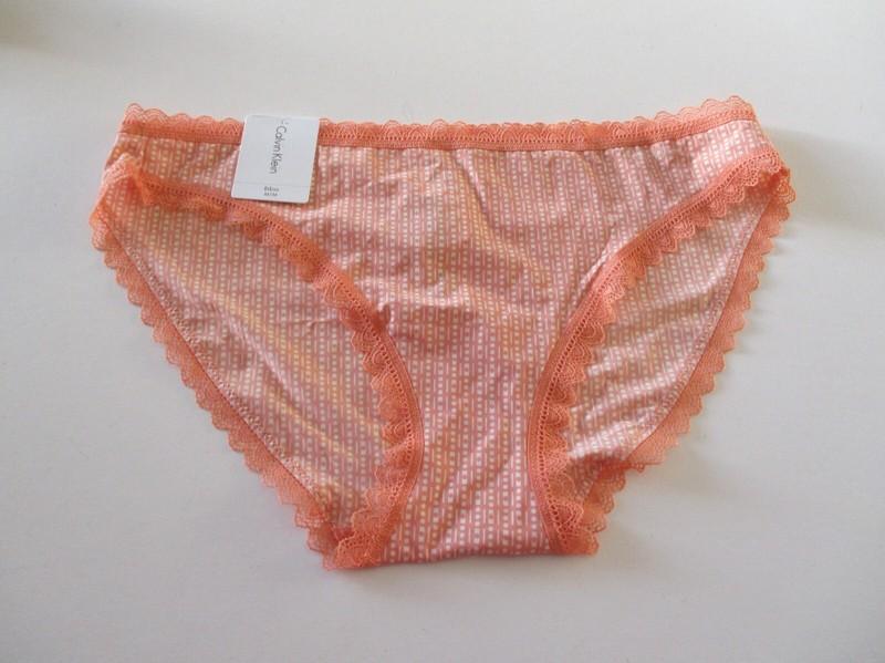 Calvin Klein Radiant Lace Bikini Panty QD3706 S M L XL $15.00 NWT