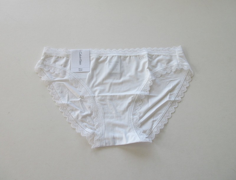 Calvin Klein Radiant Lace Bikini Panty QD3706 S M L XL $15.00 NWT