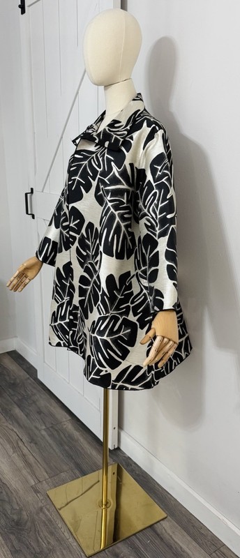 Caroline Rose Size L Palm Paradise Jacquard Jacket Black Ivory Polyester Silk