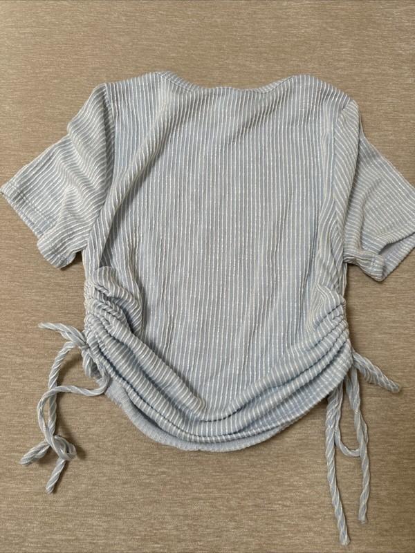 Caution To The Wind Women’s Short Sleeve Top Blue Size Small New