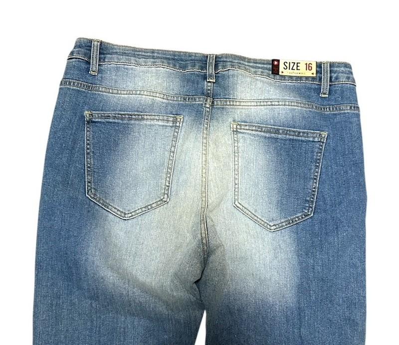 Cello Jeans Size 16 Skinny Boyfriend Distressed Straight NWT