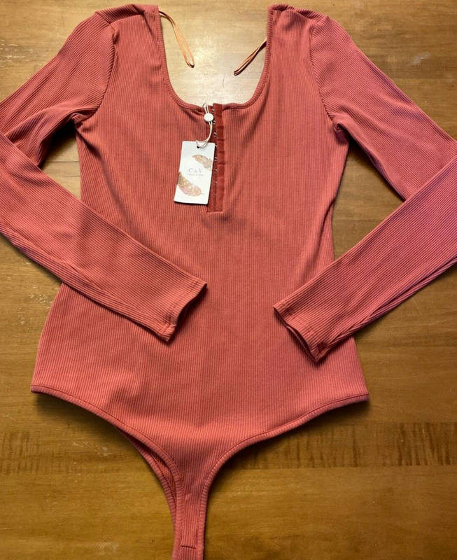 Chelsea & Violet Juniors Bodysuit rose colored long Sleeves scoop Neck XL nwt