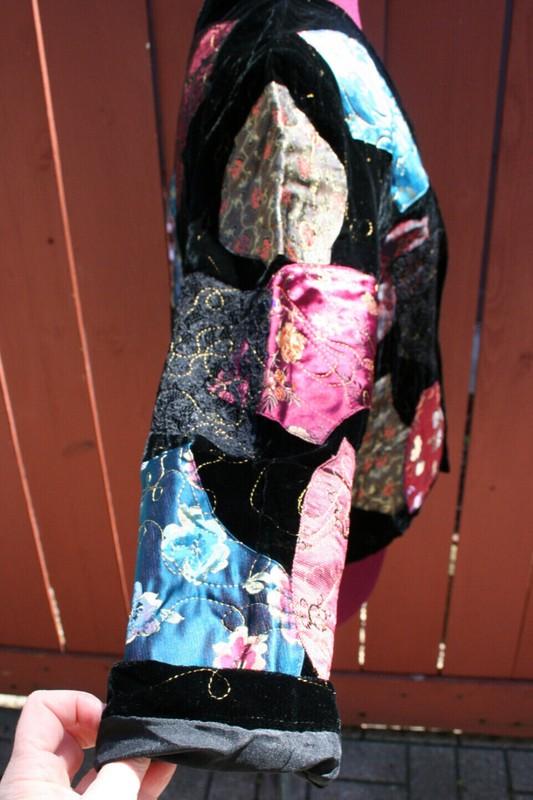 Chicos Embroidered Jacket Size 1 Floral Asian Rayon Silk