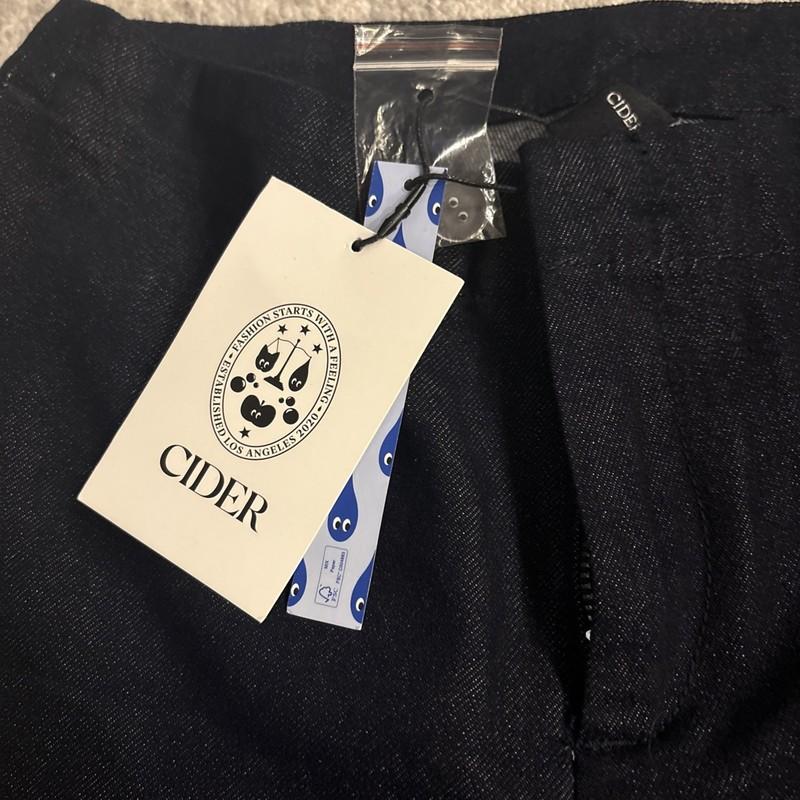 Cider Small Denim Capris New With Tags Dark Blue With Pockets