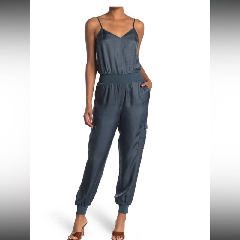 Cinq a Sept Twill Amia Jumpsuit Sleeveless Full Pant V Neck Blue Size Medium