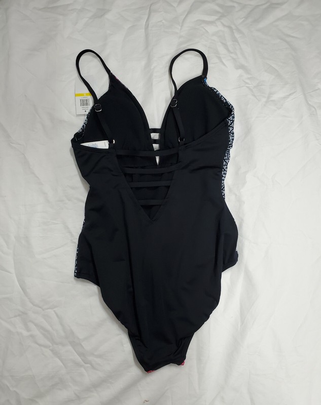 Cleanwater 1 Piece Blk/Paisley Swim Suit XS 901 S 902 M 903 NWT SHIPS FREE