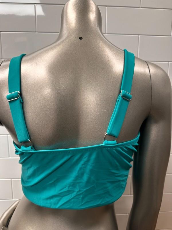 CORAL REEF SWIM STAY-CATION BATHING SUIT TOP MEDIUM 20141-GRN-M