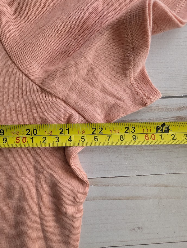 Croft Barrow Size Large The Classic Tee Peach V Neck Short Sleeve Casual Top NWT