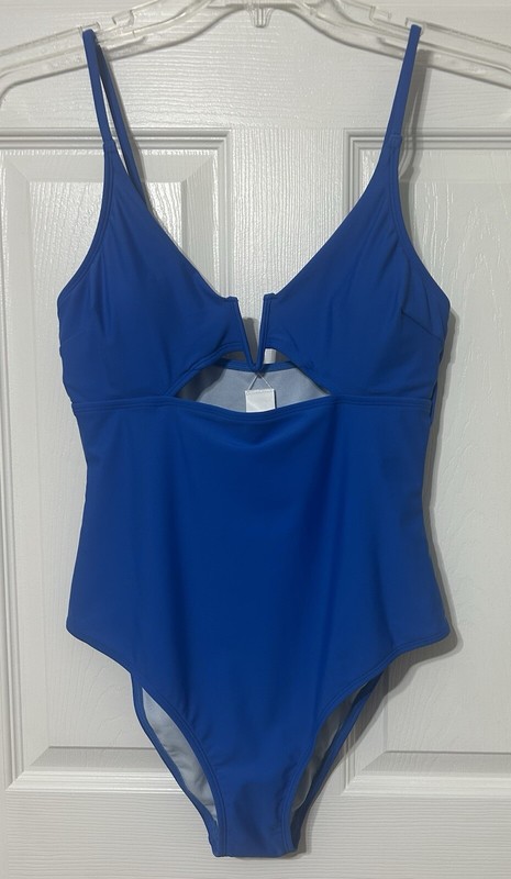 CUPSHE Women’s Blue One Piece Swimsuit Deep V Wire Cut Out NWT Size M