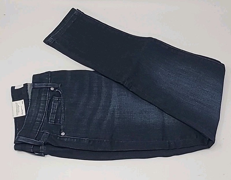 DENIZEN From Levi's Women's Mid-Rise Skinny Jeans Blue Empire 6 Short W28 L28