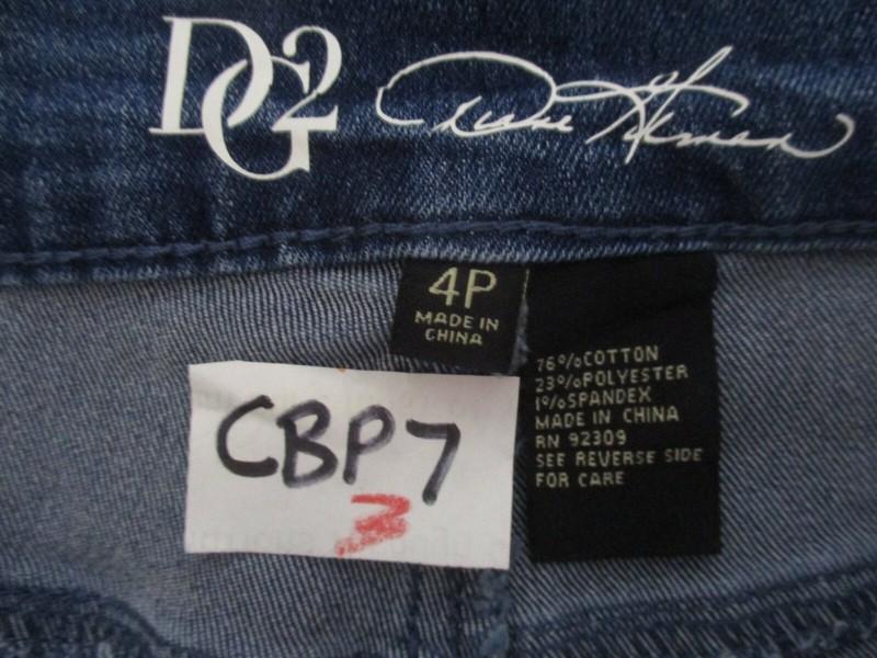 DG2 Diane Gilman Embellished Jeans Sz 4P Blue Stretch Zip 668101 Women CBP7