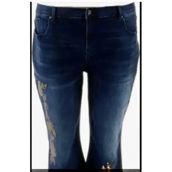 DG2 Diane Gilman Womens Floral Sequin Cropped Boot-Cut Stretch Jean Pants