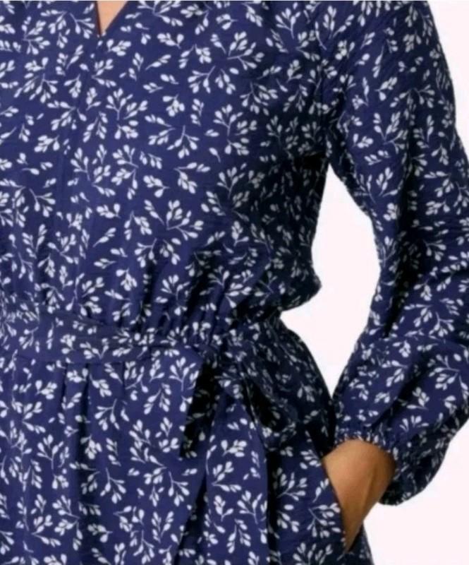 DRAPER JAMES WOMEN'S LONG SLEEVE V-NECK FLORAL BELTED DRESS