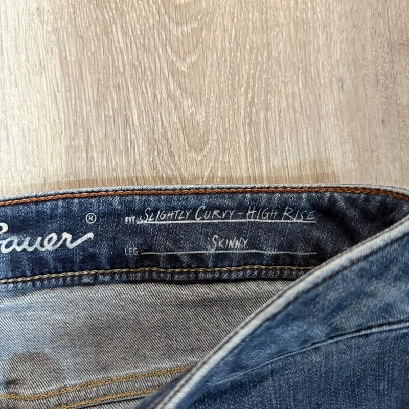 Eddie Bauer Women’s Slightly Curvy High Rise Skinny Jeans Size 10 Dark Wash