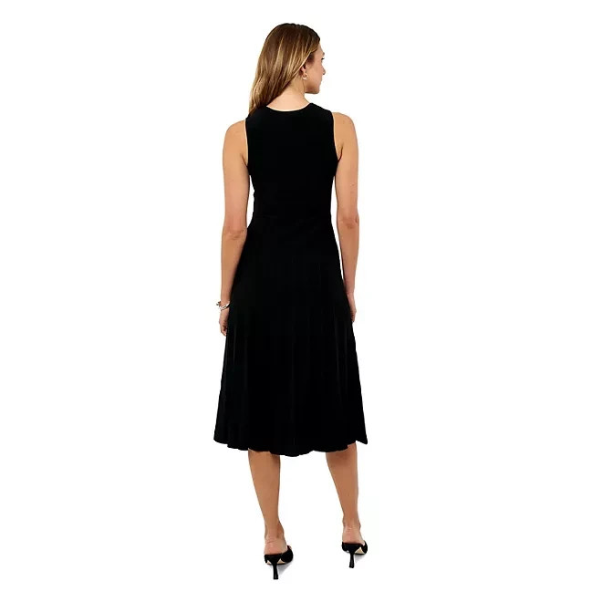 Edited By Remi Bader Women's Pleated Dress Size M Black