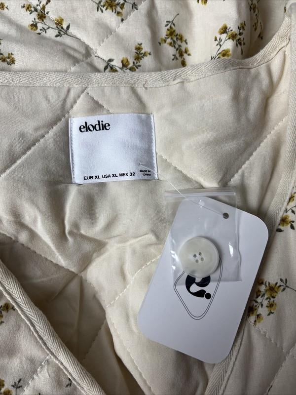Elodie Jacket Medium Womens Ecru Floral Quilted V Neck Patch Pockets Size XL