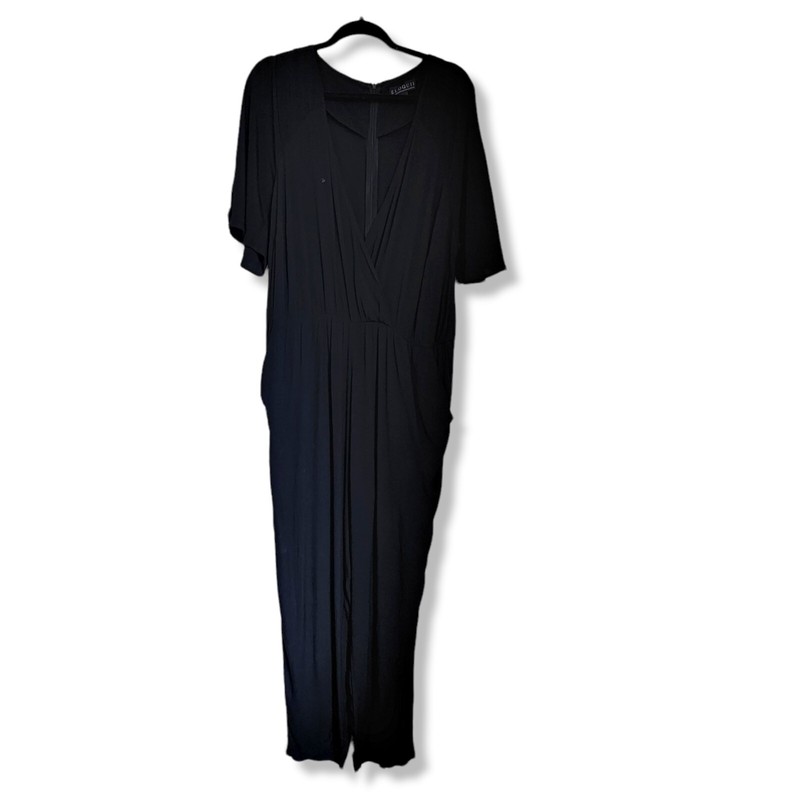 ELOQUII Black Jumpsuit Size 18 Short Sleeve Plunge Neck Zipped Back