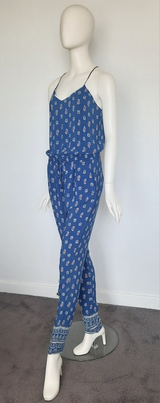 Esprit Size 10 Cornflower Blue Paisley Print Sleeveless Jumpsuit