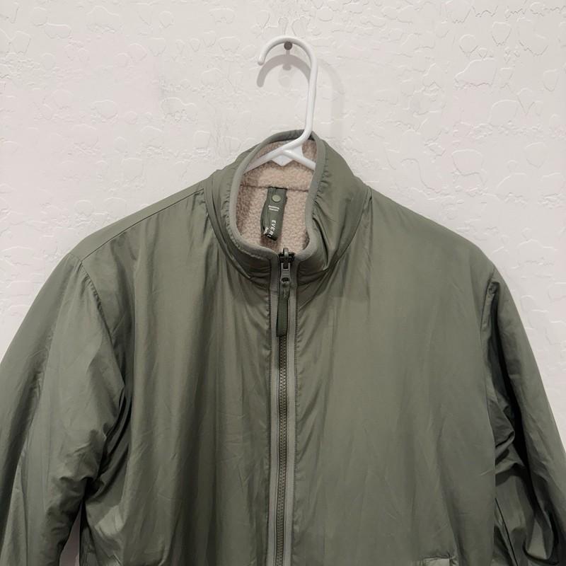 Everlane Renew Reversible Bomber Jacket Womens Small Green Fleece