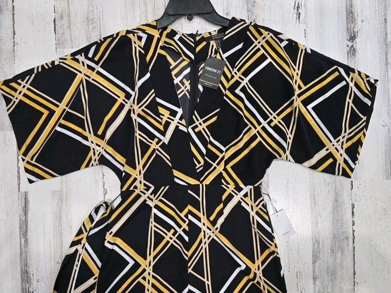 Forever 21 Kimono Sleeves V-neck Pants Romper Sz M NWT