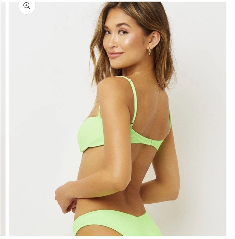 Frankie's Bikinis 'Tolly' Ribbed Underwire Bikini Top In Green Glow Medium