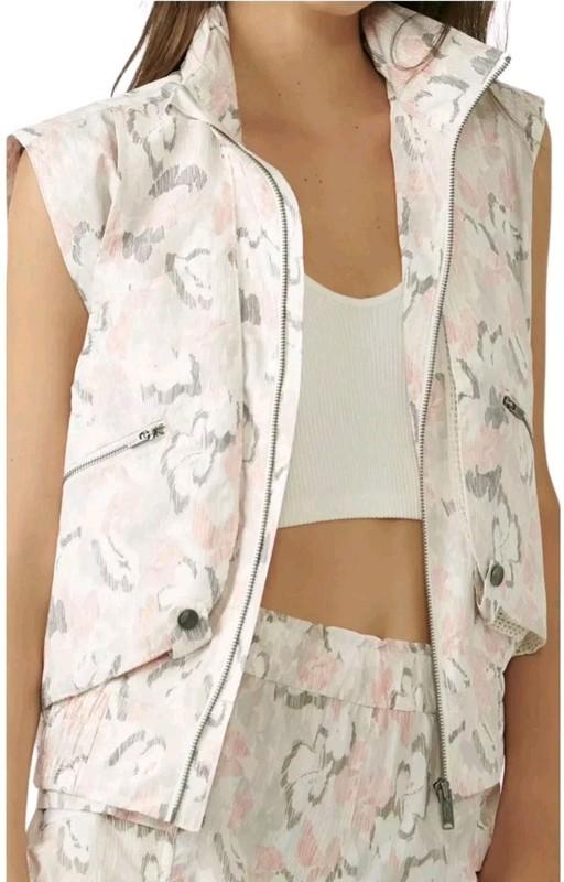Free People FP Movement Off The Grid Lightweight Printed Vest XS Womens Zip Hood